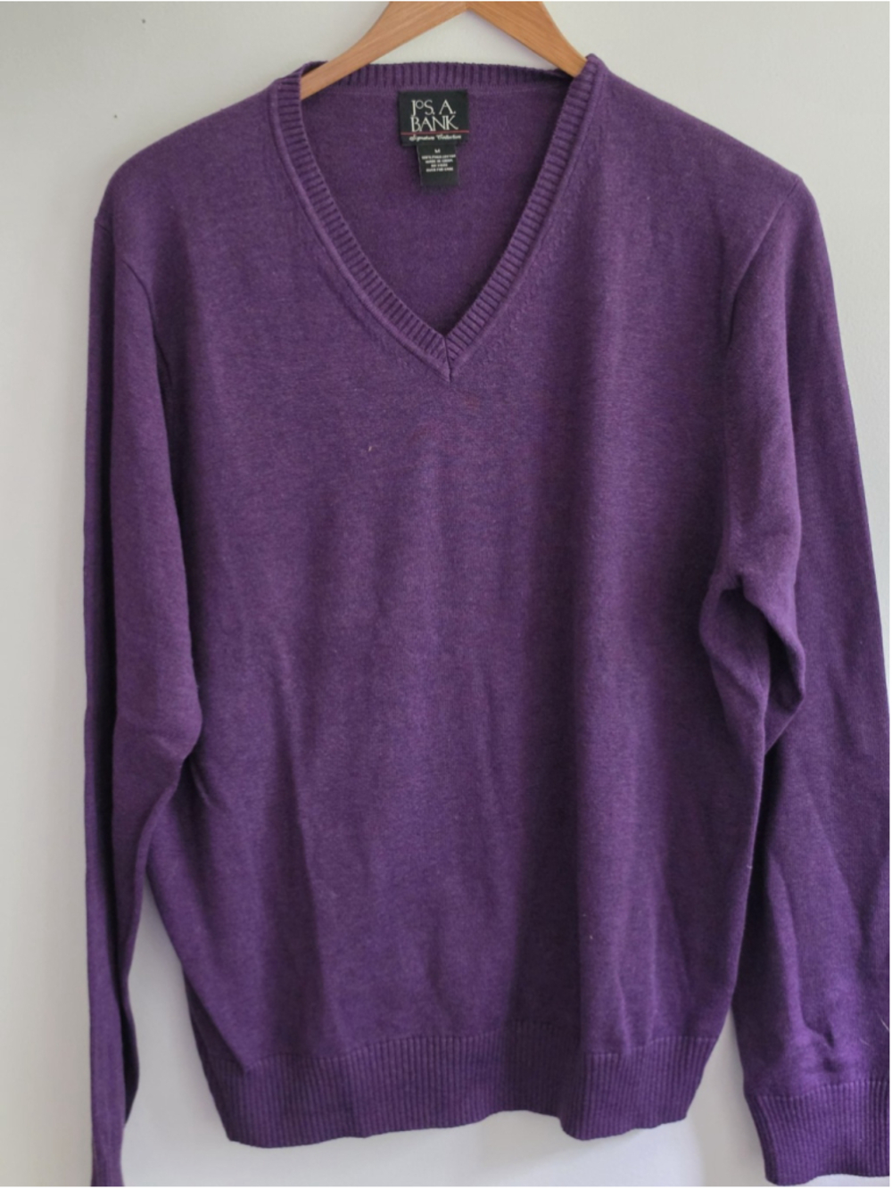 Jos. A. Bank Signature Collection Pima Cotton V-Neck Sweater Purple Men's M